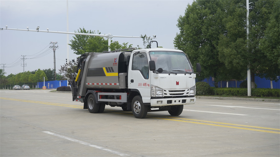 7方7.5噸慶鈴鈴咖壓縮垃圾車(chē) 凱力新款做工