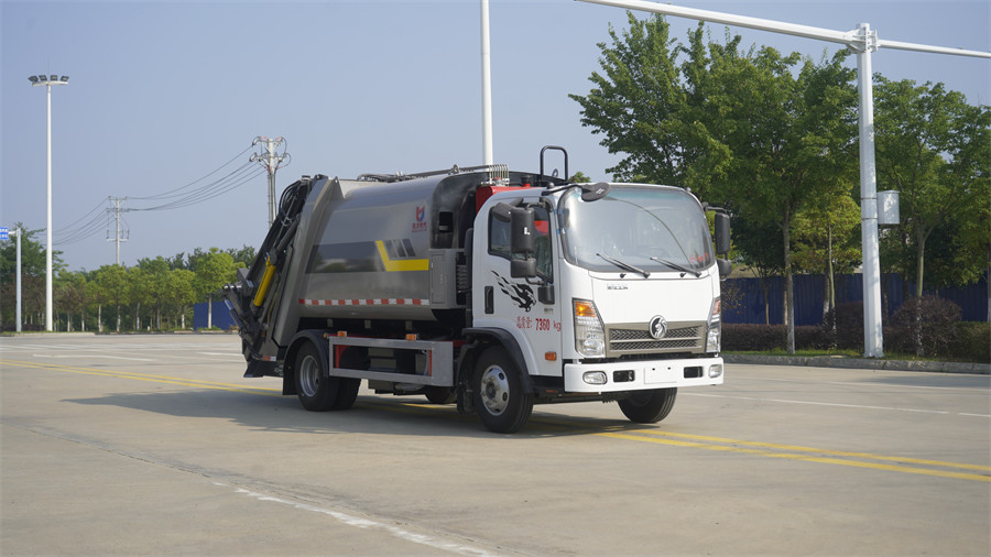 7方7.5噸重汽王牌壓縮垃圾車(chē) 凱力新款做工