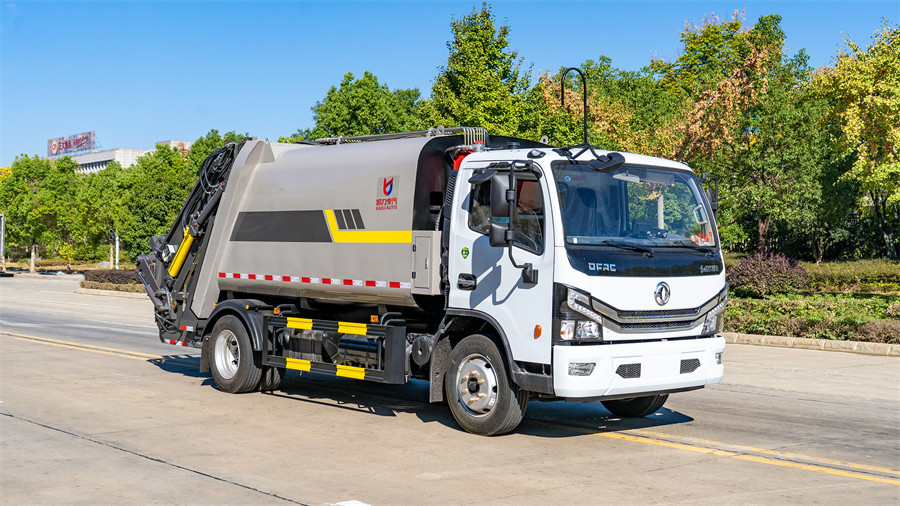 10方東風(fēng)多利卡D7壓縮垃圾車(chē) 凱力新款做工